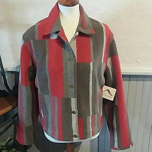 NWT💕TSUNAMI* JACKET